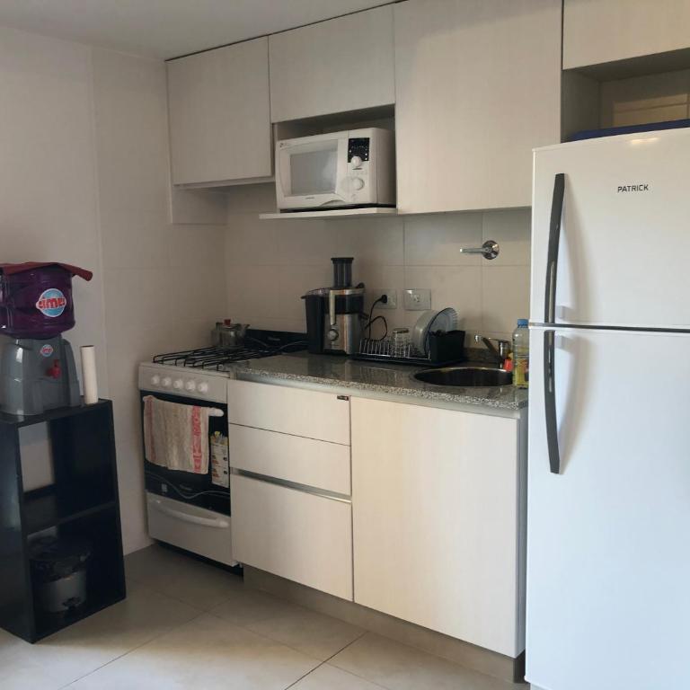 New and Modern Studio steps from subway - Apartamento de 1 dormitorio - 11