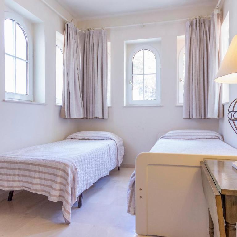 Amazing Home In Málaga - Seven-Bedroom Holiday Home - 18