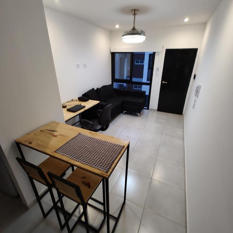 Moderno Departamento con Balcón y Vista al Atardecer - Apartamento de 1 dormitorio - 21