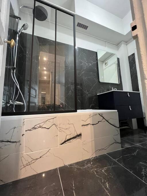 Cozy & Central Fully Equipped Studio 5 min walk to metro, Montparnasse neighbourhood - Studio Deluxe - 23