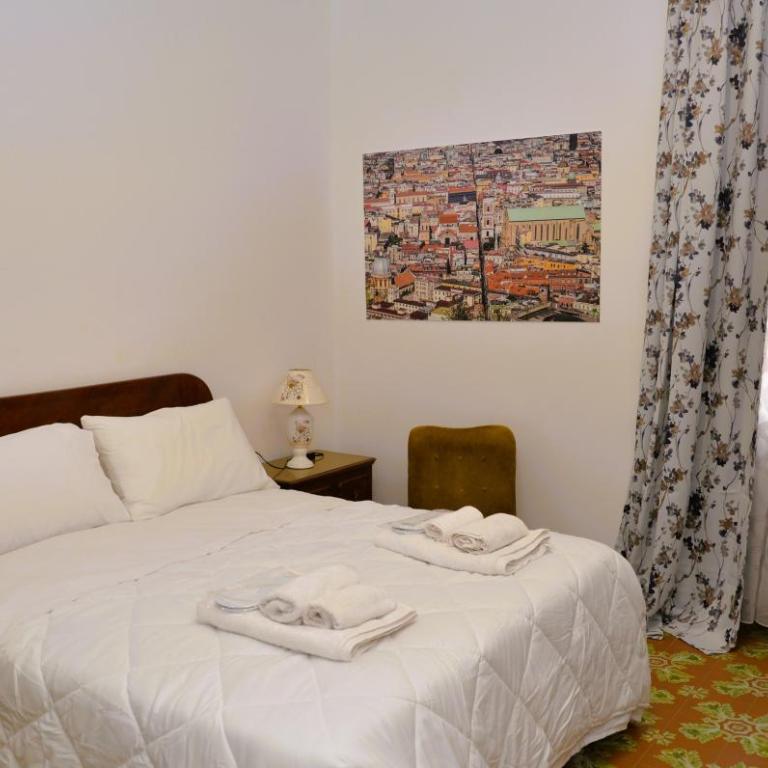 Punto Felice Riviera - Centro Città Lungomare Caracciolo - Camera Matrimoniale Deluxe - 2