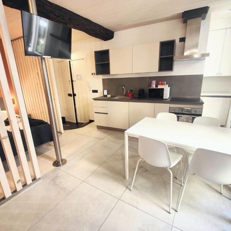 ca' del centro - Appartamento con 1 Camera da Letto - 8