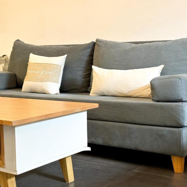 Cálido departamento en Morón - Apartamento de 1 dormitorio - 9