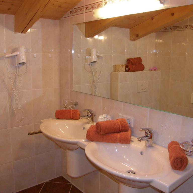 Appartement Arnika - Apartment mit 2 Schlafzimmern und Balkon - 16