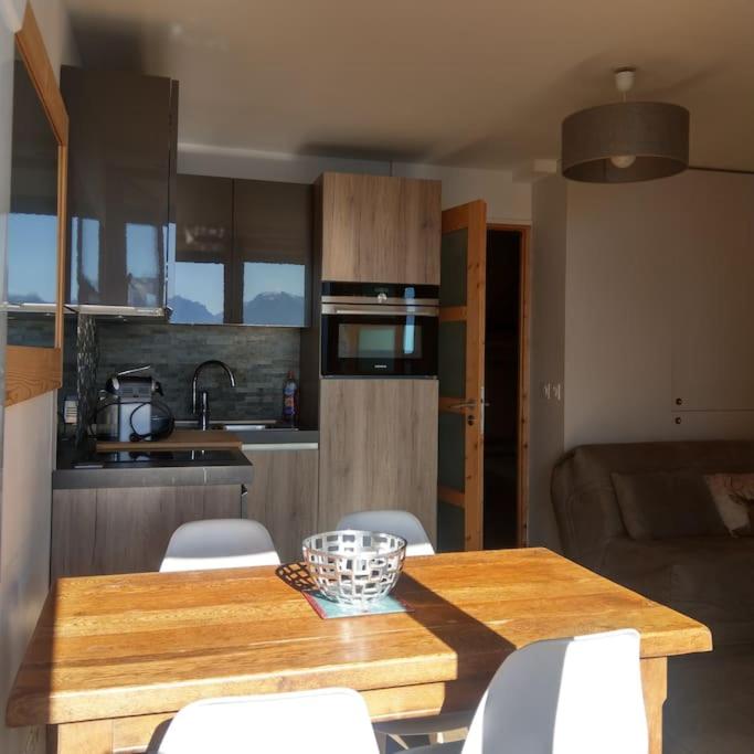 Appartement entièrement rénové, vue exceptionnelle - Appartement 1 Chambre - 13