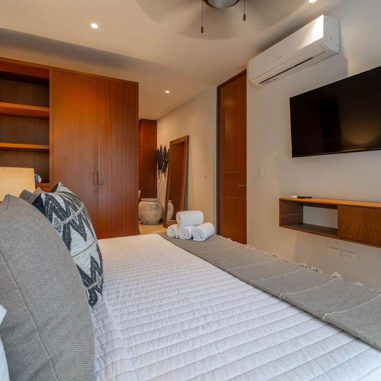 Lux 2BR Suite with Jungle Views, Pool, Gym at NHOA Tulum - Apartment - 11