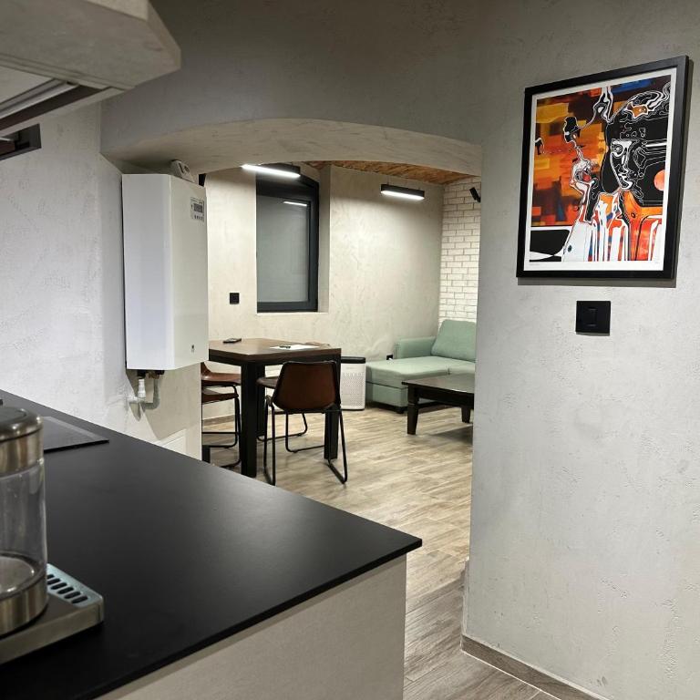 City Centre Retreat Krunska Industrial Apartment - Apartman sa 1 Spavaćom Sobom - 12