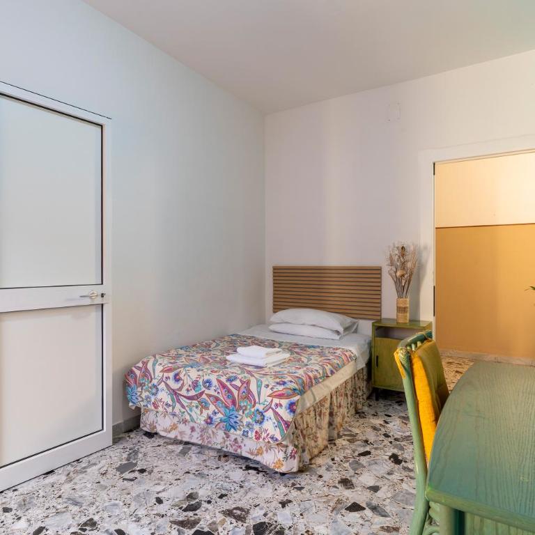 Casa di Madre Antonia - Camera Singola con Bagno Privato - 3