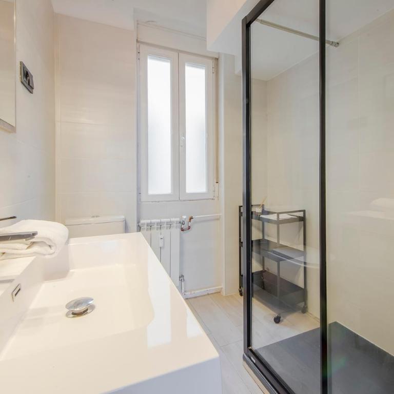 Aventura y tradición en La Latina, conoce Toledo 77 - Apartment - 16