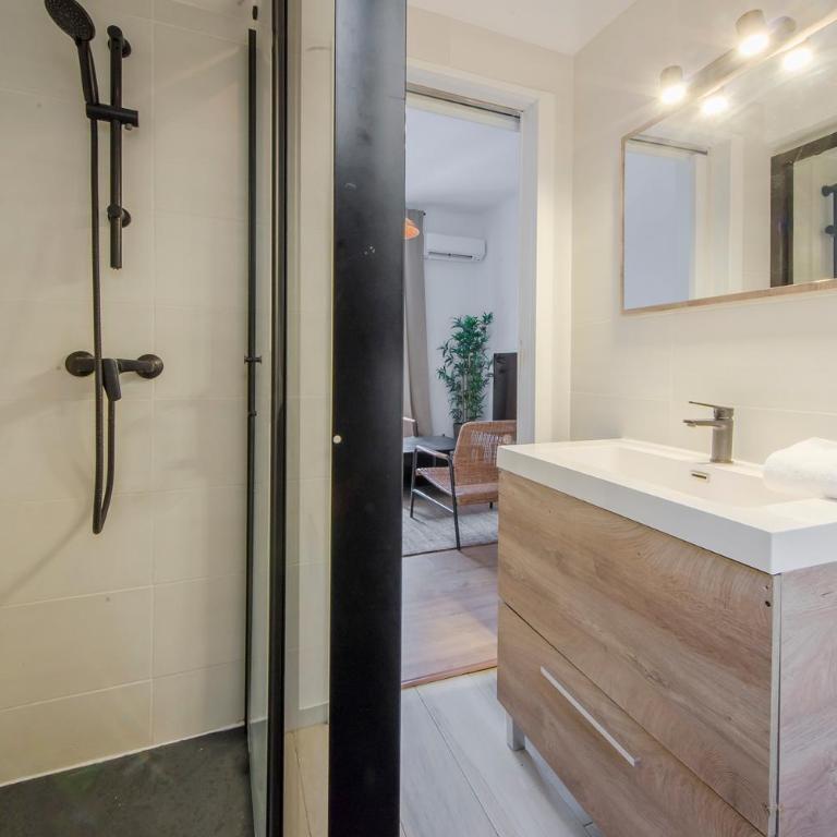 Aventura y tradición en La Latina, conoce Toledo 77 - Apartment - 17