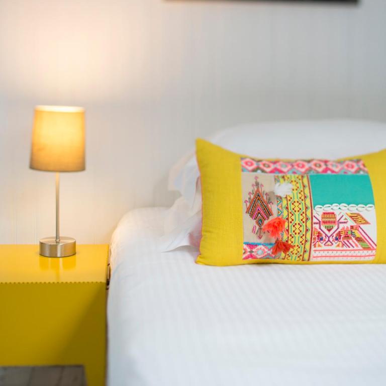 Une Chambre Chez Dupont - Chambre Double Supérieure - Albert Pîtres - 4