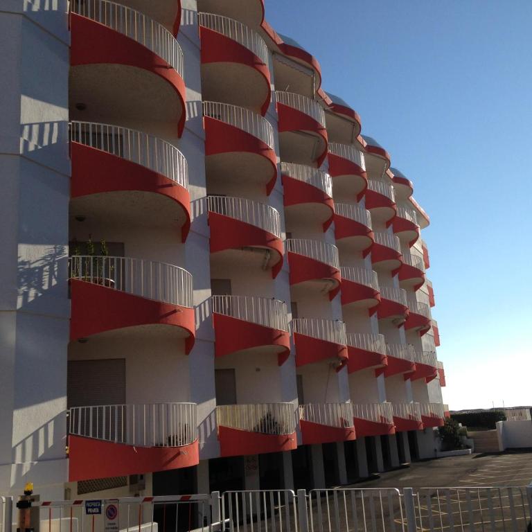 RESIDENCE APOLLO - WALTERIGATO Apartments SOLO PER FAMIGLIE - Appartamento con 2 Camere da Letto - 4