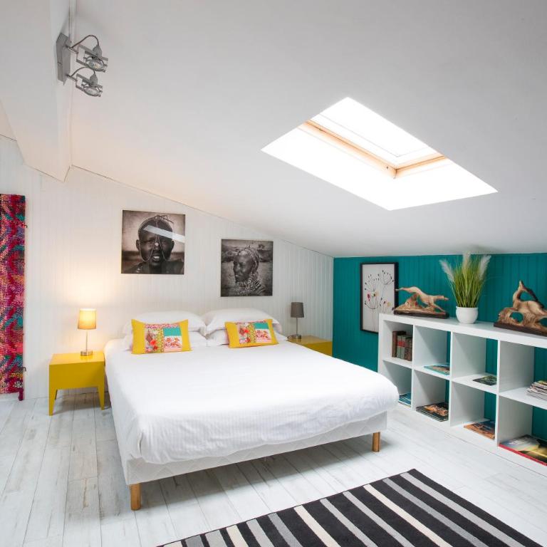 Une Chambre Chez Dupont - Chambre Double Supérieure - Albert Pîtres - 2