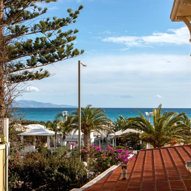 Hotel La Villa Del Mare - Camera Matrimoniale Superior con Terrazza - 7