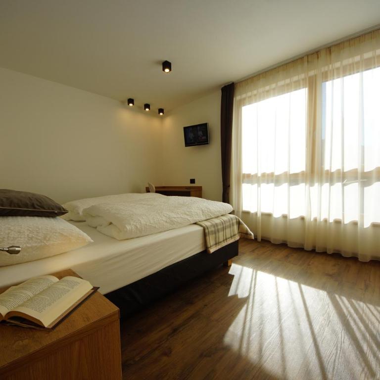 Chalet Apartments Ambria - Appartamento con 2 Camere da Letto e Balcone - 4