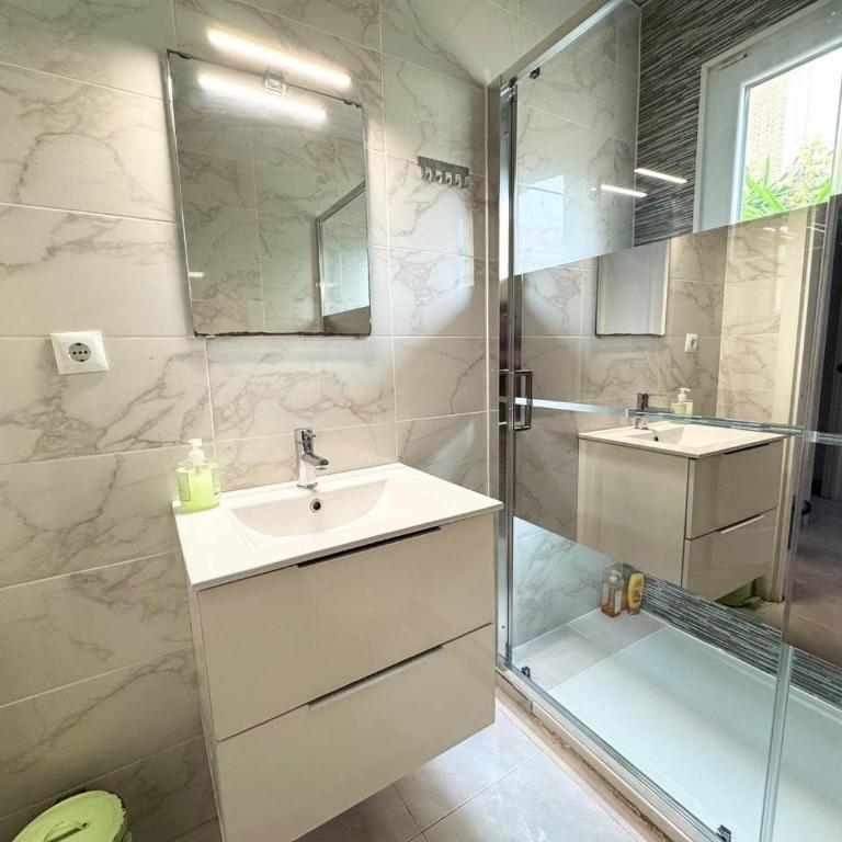 Apartsalou Pepa - Apartamento de 2 dormitorios - 7