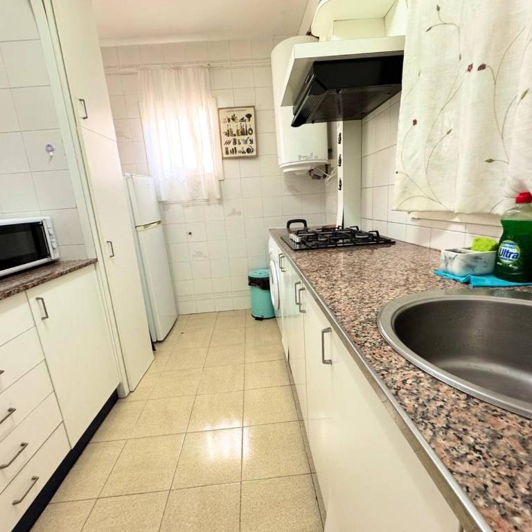 Apartsalou Pepa - Apartamento de 2 dormitorios - 16