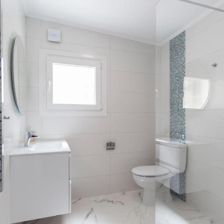 Beautiful Home In Las Lagunas De Mijas - Casa Vacacional de 7 dormitorios - 40