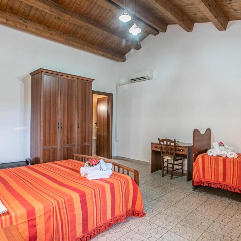 Awesome Home In Ragusa With Wifi - Casa Vacanza con 5 Camere da Letto - 21