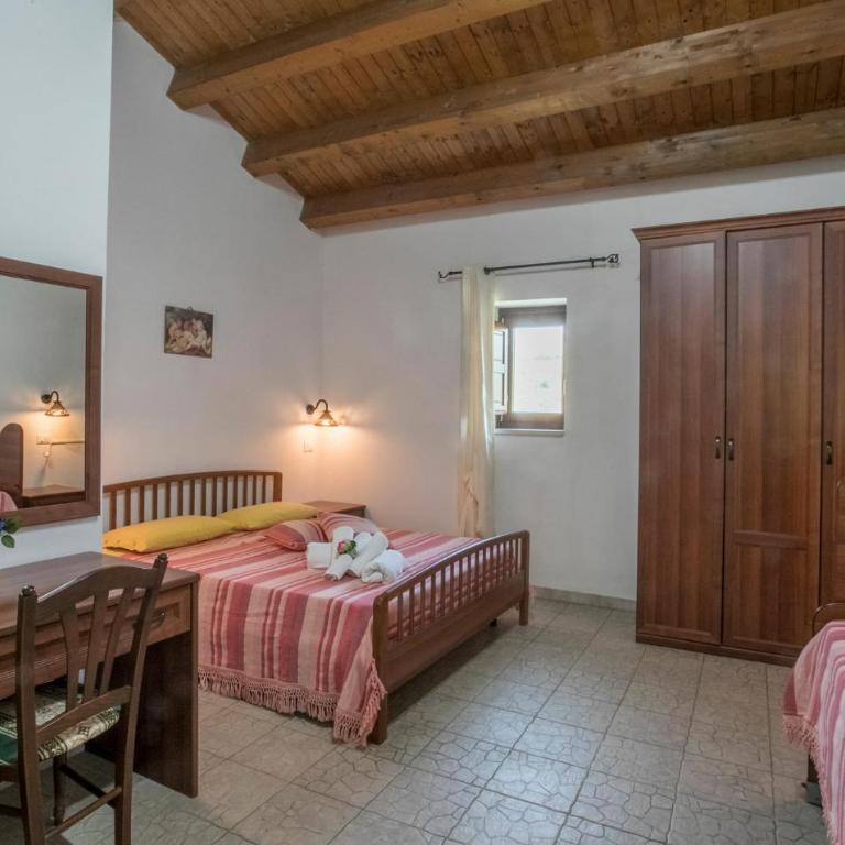 Awesome Home In Ragusa With Wifi - Casa Vacanza con 5 Camere da Letto - 24