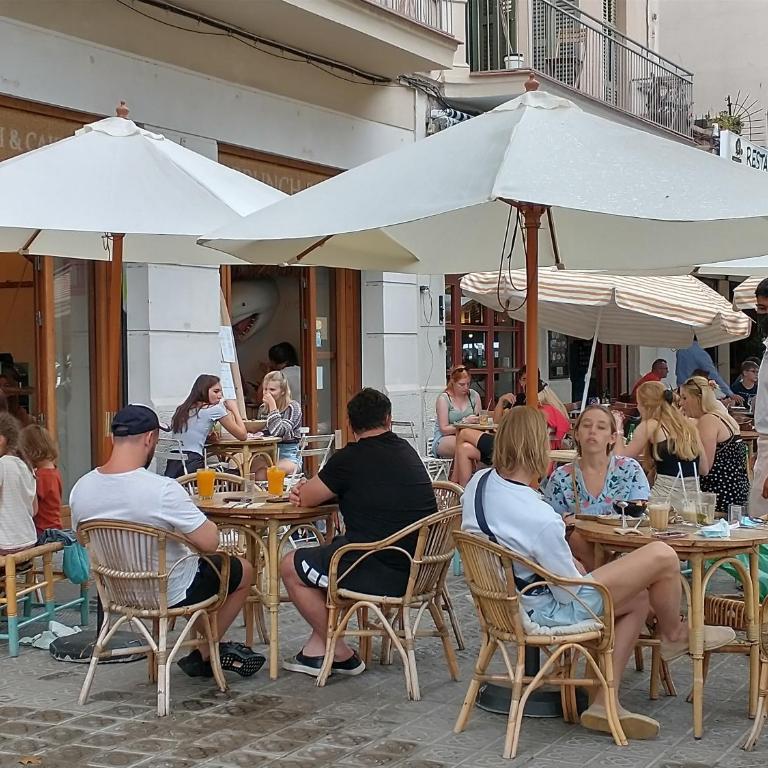 Barceloneta Beach Apartments - One-Bedroom Apartment - 41
