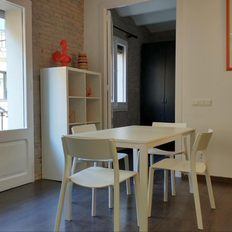 Barceloneta Beach Apartments - One-Bedroom Apartment - 11