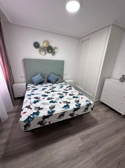 LL13 by ZANIS - Two-Bedroom Apartment - 6