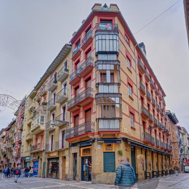 Heart of Pamplona Apartments I by clabao - Penthouse Apartment - 40