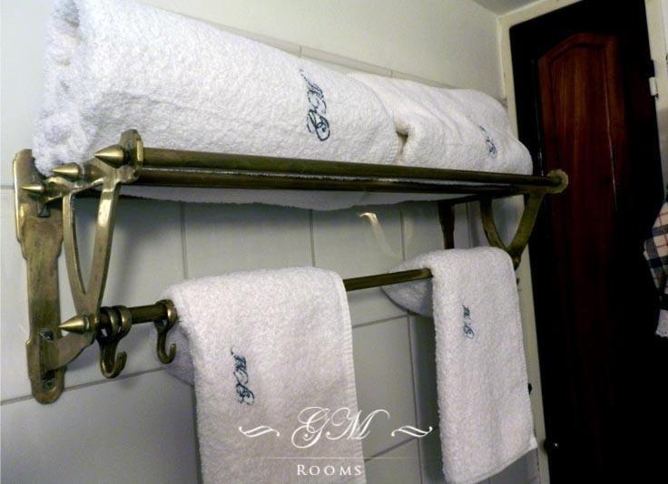 GM Rooms Boutique Hotel - Suite Estándar - 17
