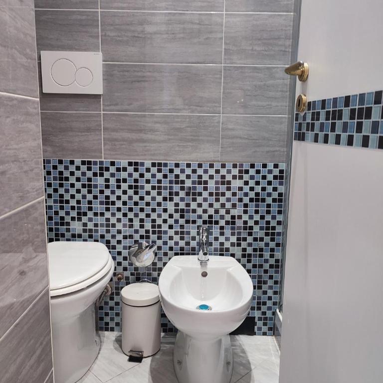 Leonardo Rome Holidays - Deluxe Double Room - 5