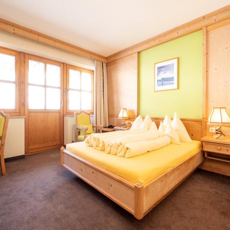 Familienhotel Lengauer Hof - Doppelzimmer mit Balkon - 7