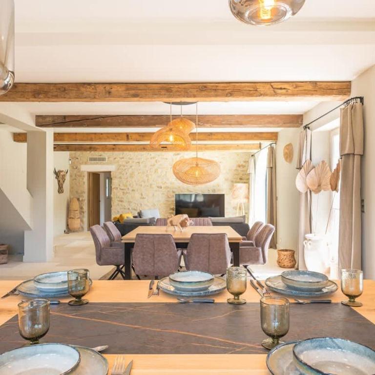 Mas Lou Pantaï, 8 personnes, entièrement rénové - Villa avec Piscine Privée - 8