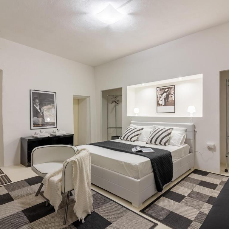 Alghero Centro Storico, Stanza con Wi-fi e Aria Condizionata - Camera Matrimoniale con Bagno Privato - 6