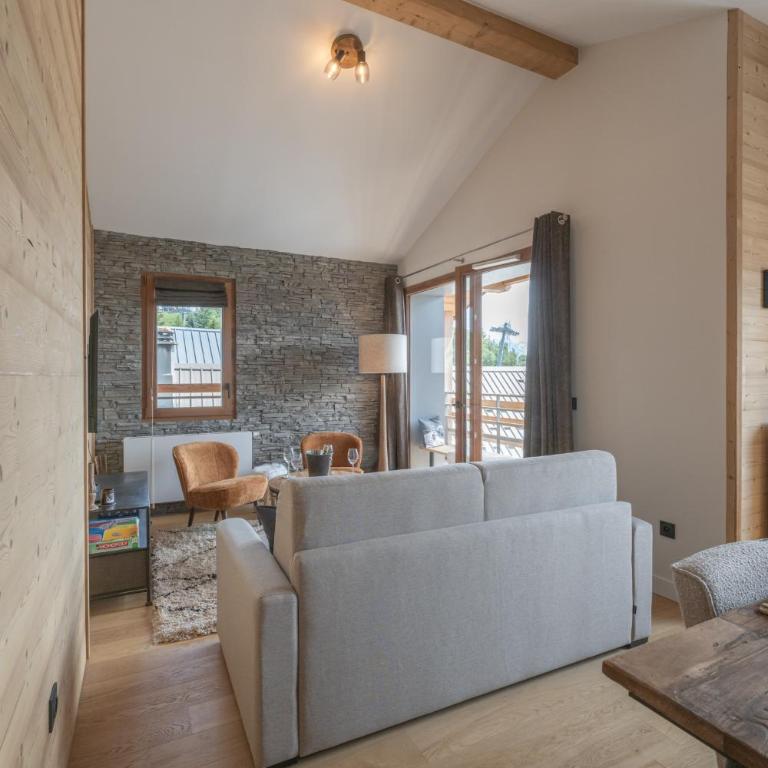 Alpe d'Huez Houses - Chez Emma - Fermes de l'Alpe - du cachet dans le vieil Alpe - Appartement 2 Chambres Deluxe avec Balcon - 16