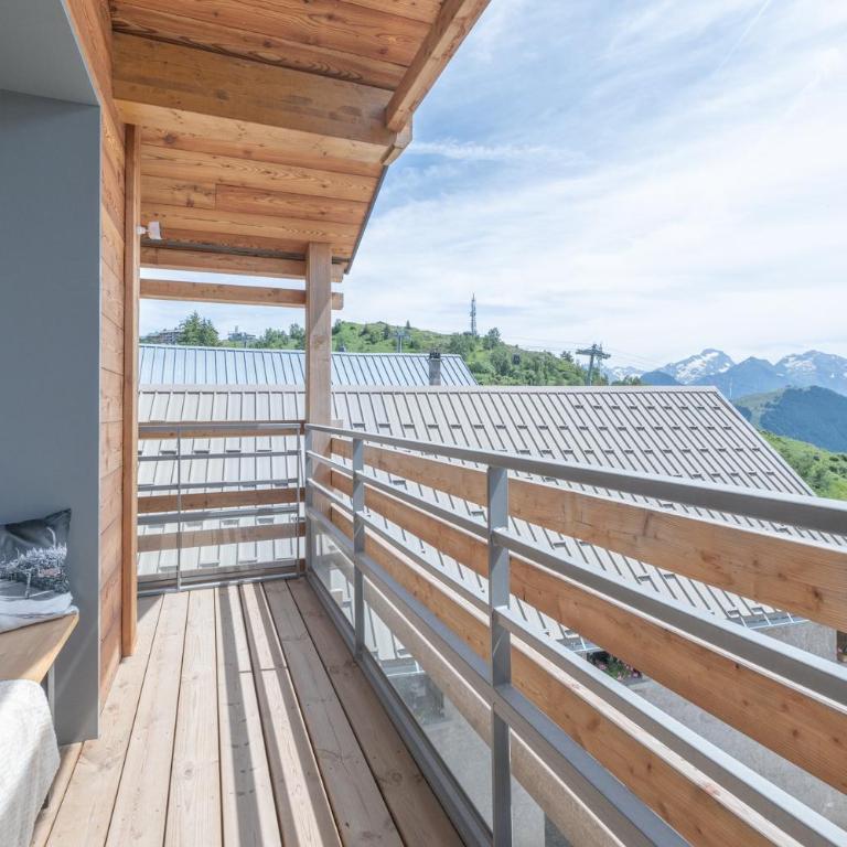 Alpe d'Huez Houses - Chez Emma - Fermes de l'Alpe - du cachet dans le vieil Alpe - Appartement 2 Chambres Deluxe avec Balcon - 17