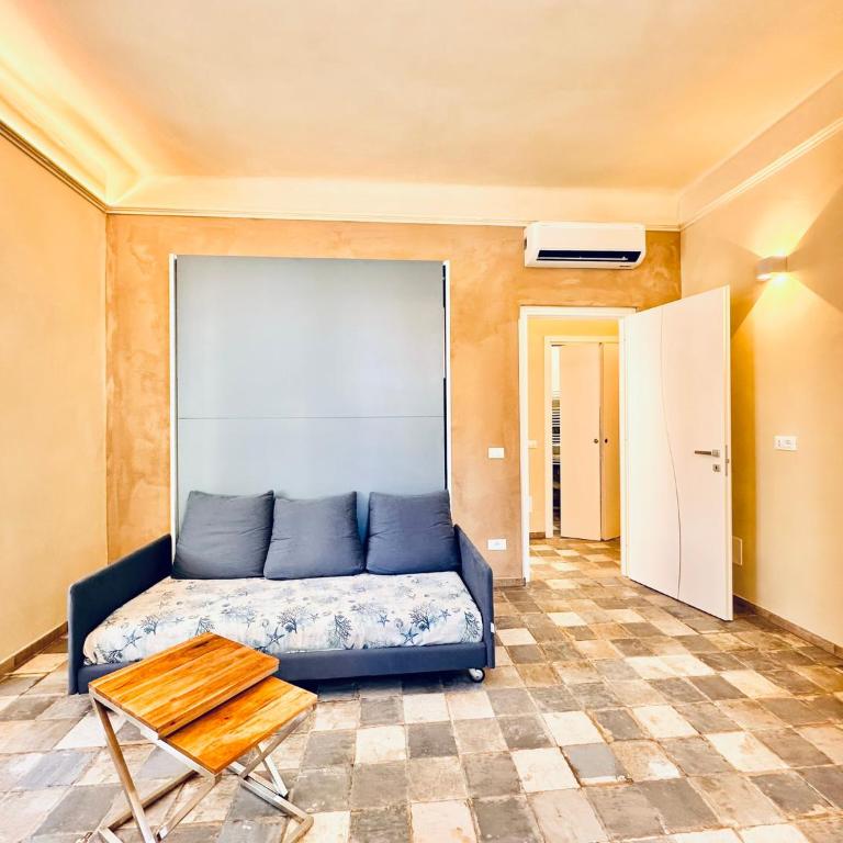 Hostdomus - Smeraldo Suite - Seafront apartment - BIKE ROOM - Appartamento con 2 Camere da Letto - 3