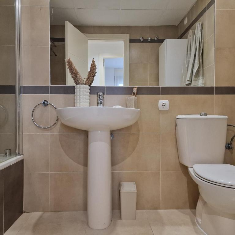 ALBA VINCA Apartment - Two-Bedroom Apartment with Balcony and Sea View - 16