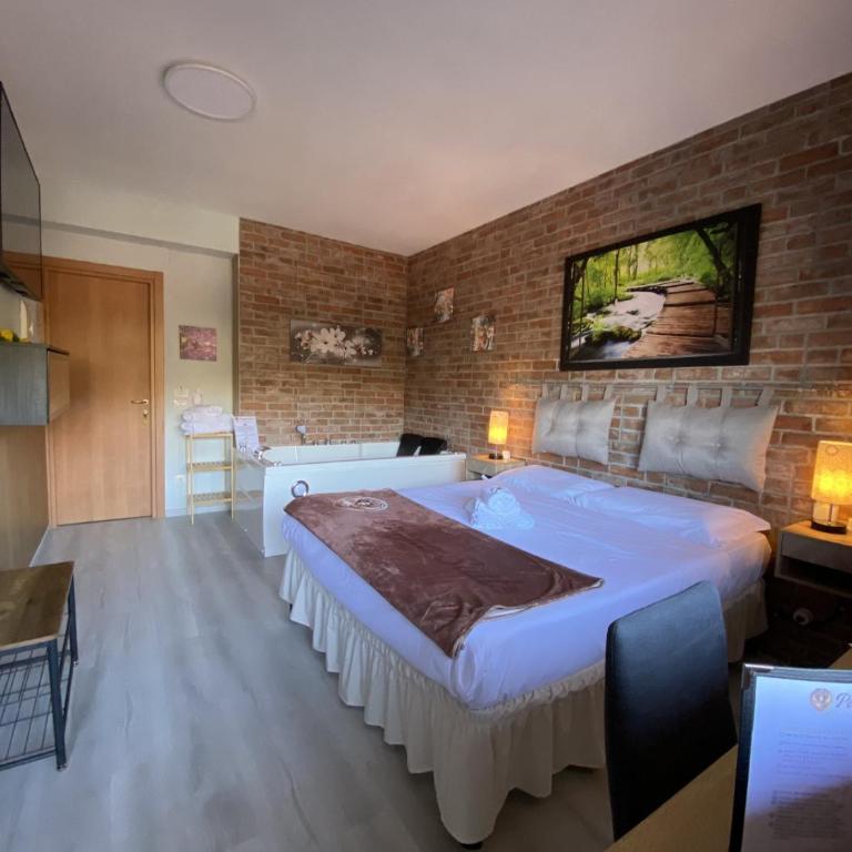 Perugia Suite - Suite con Vasca Idromassaggio - 14