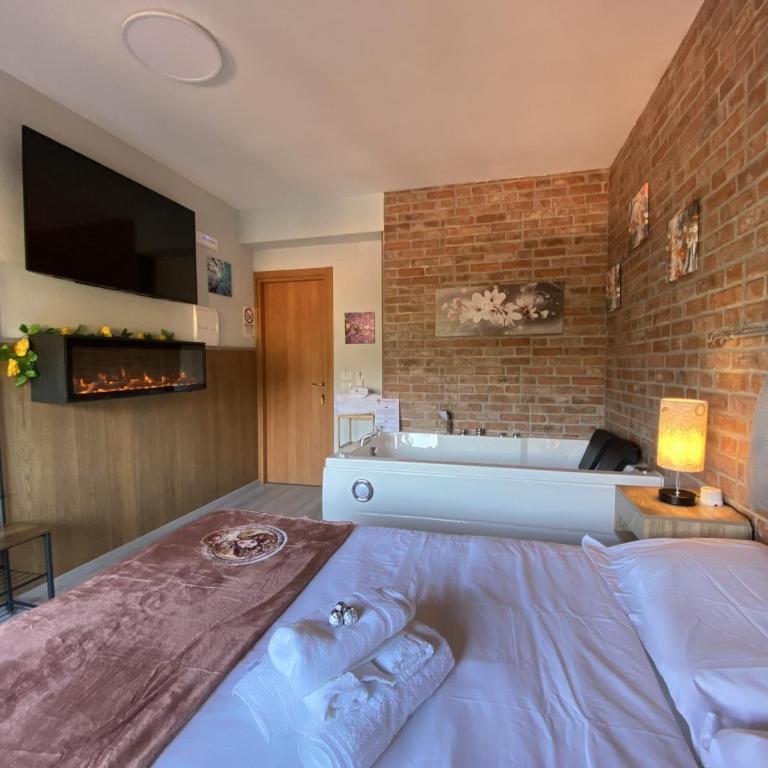 Perugia Suite - Suite con Vasca Idromassaggio - 19