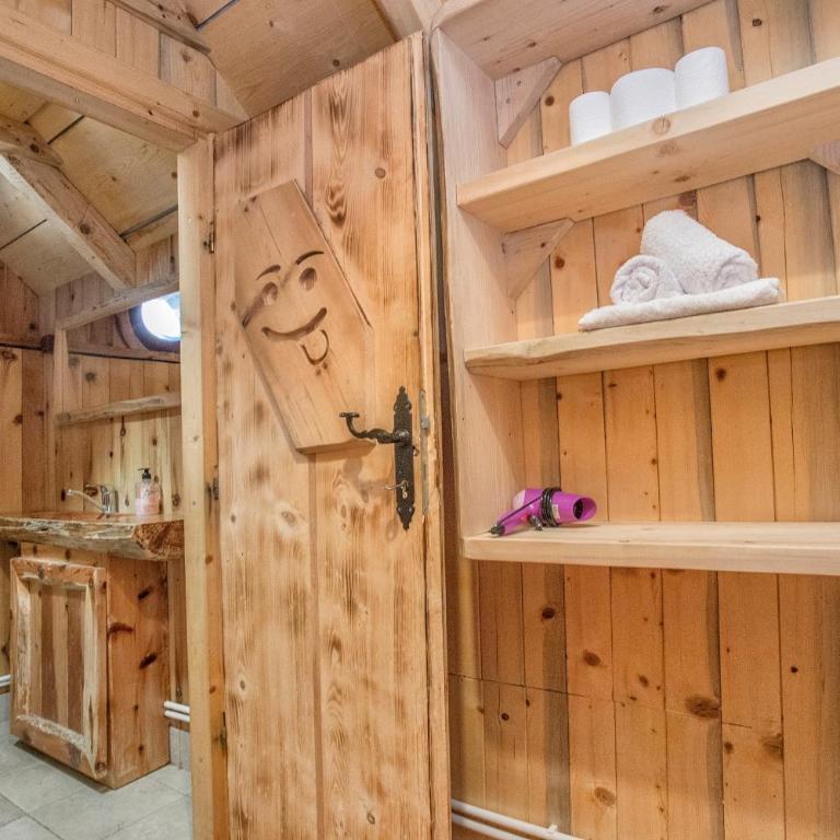 Lodge Nadgora - Three-Bedroom Villa - 19