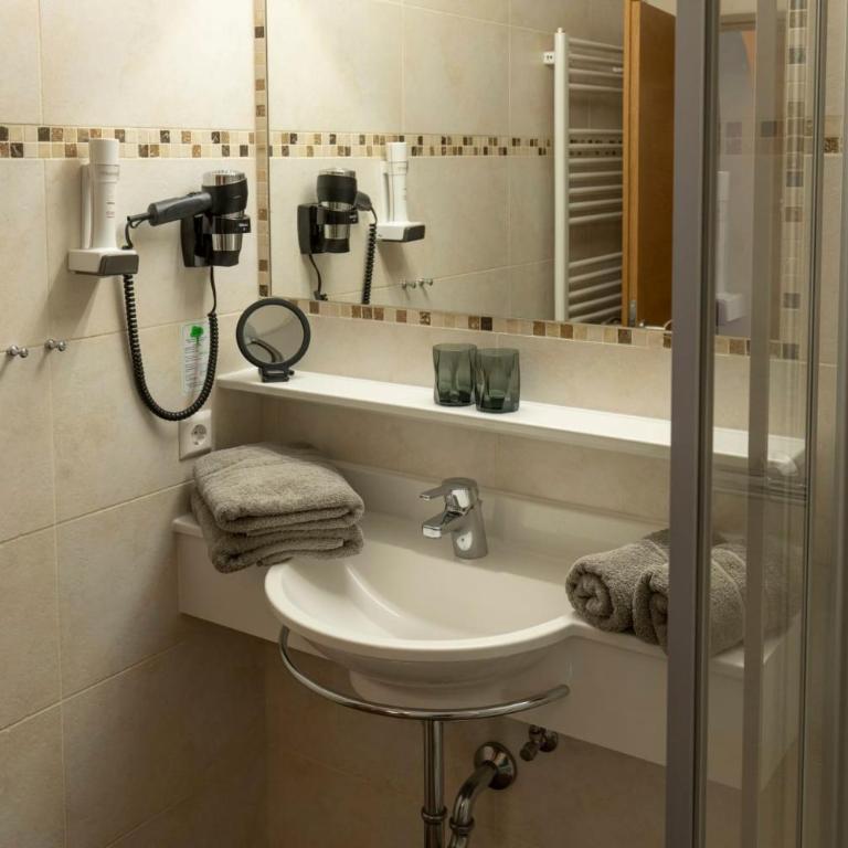 Natur & Familienhotel Der Stieglerhof - Doppelzimmer mit Balkon - 5