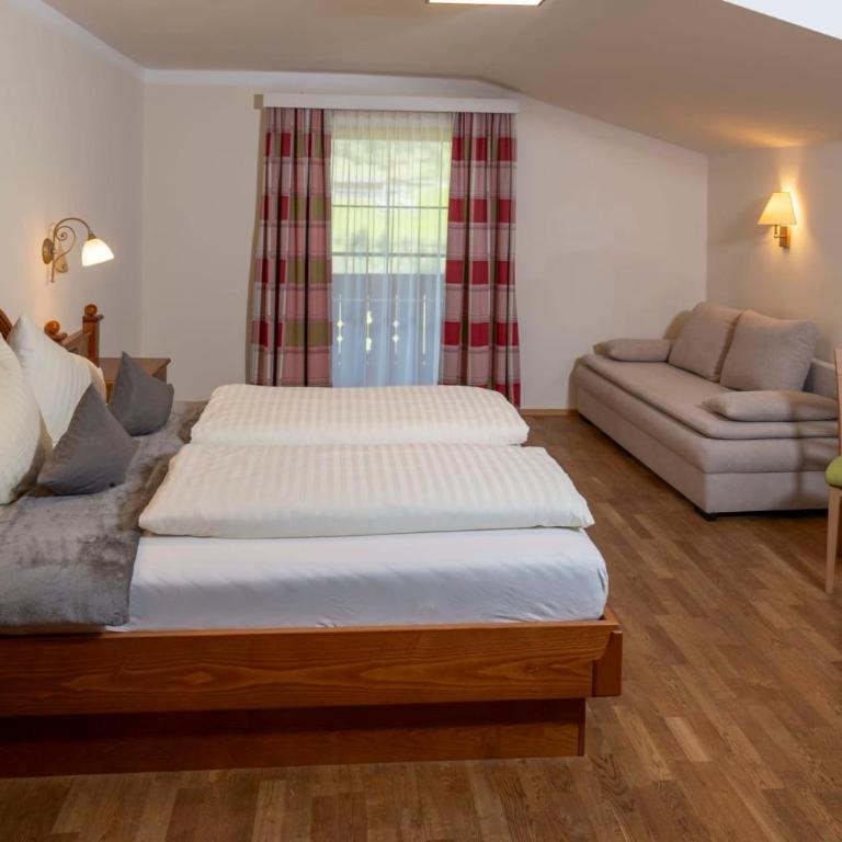 Natur & Familienhotel Der Stieglerhof - Doppelzimmer mit Balkon - 4