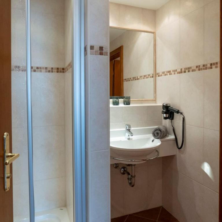 Natur & Familienhotel Der Stieglerhof - Deluxe Doppelzimmer mit Balkon - 4