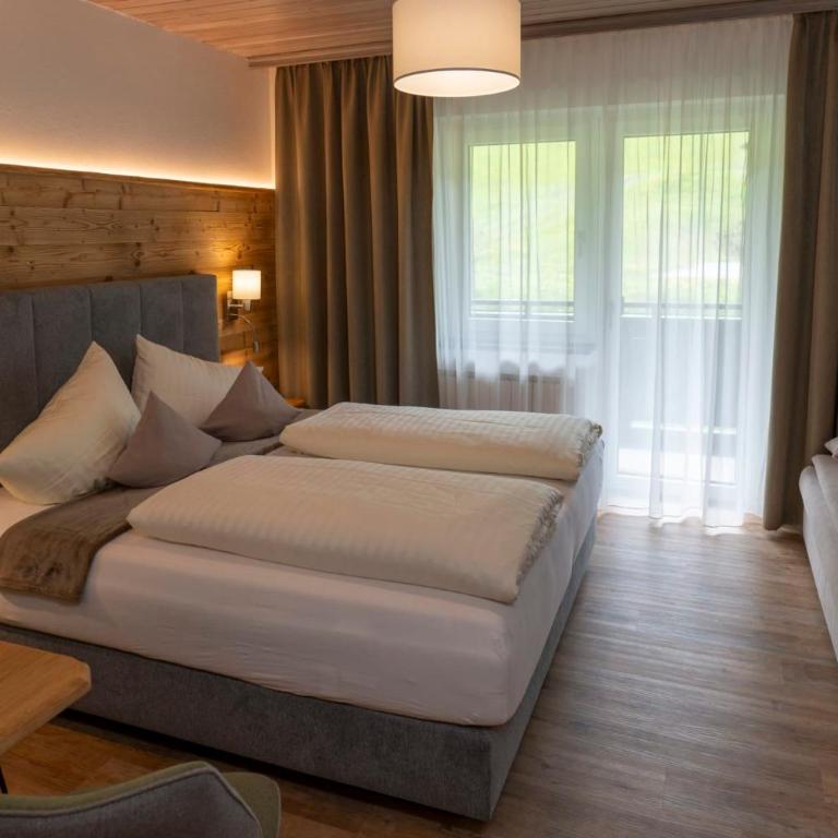 Natur & Familienhotel Der Stieglerhof - Standard Doppelzimmer mit Balkon - Nebengebäude - 3