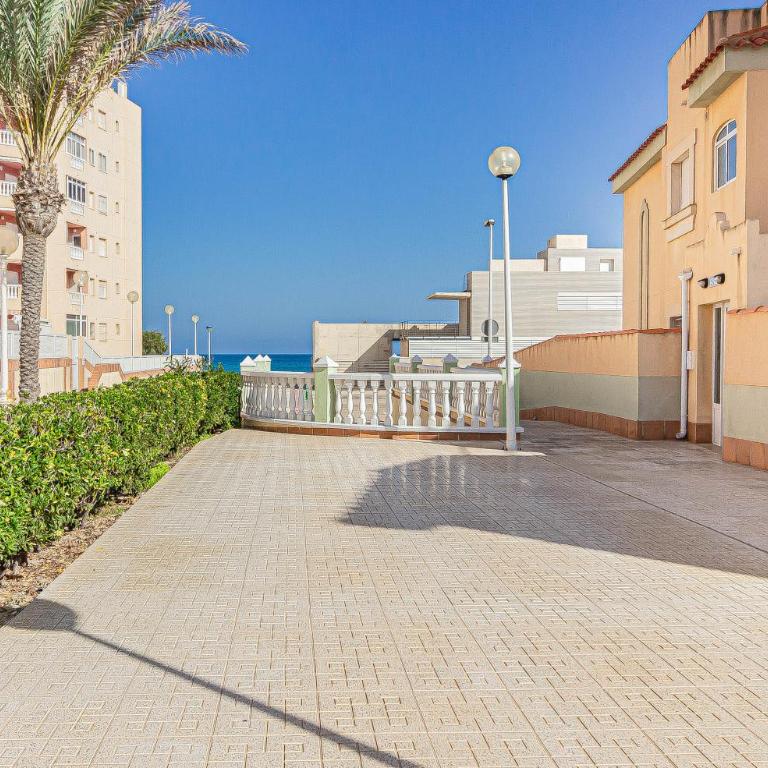 El Paraiso - Planta baja en Urbanización Ipanema III La Manga del Mar Menor kilómetro2 - Mediterráneo - Apartamento de 2 dormitorios - 46