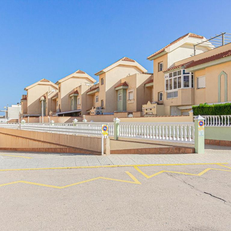 El Paraiso - Planta baja en Urbanización Ipanema III La Manga del Mar Menor kilómetro2 - Mediterráneo - Apartamento de 2 dormitorios - 57
