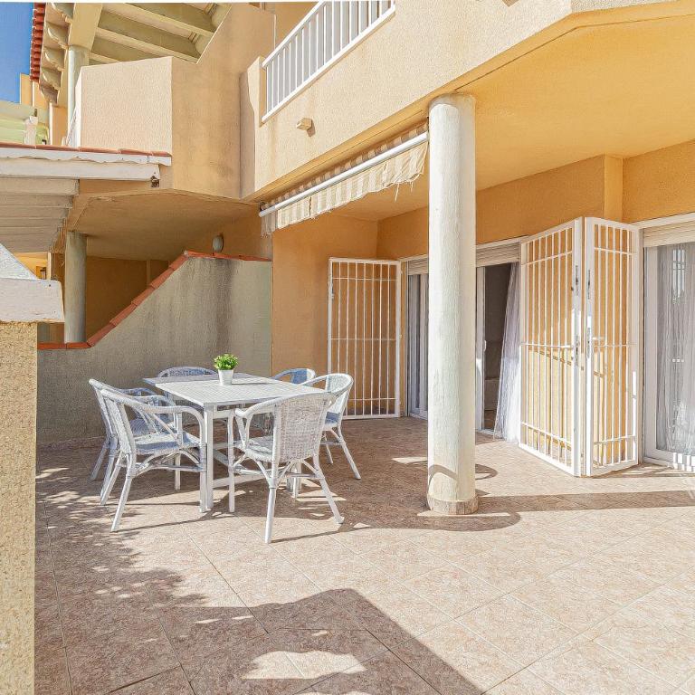 El Paraiso - Planta baja en Urbanización Ipanema III La Manga del Mar Menor kilómetro2 - Mediterráneo - Apartamento de 2 dormitorios - 66