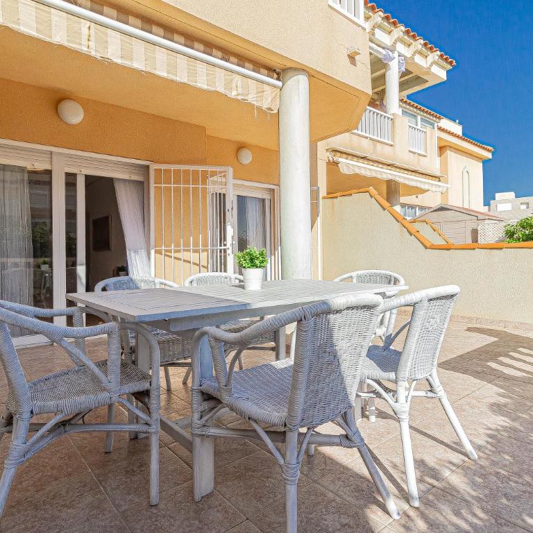 El Paraiso - Planta baja en Urbanización Ipanema III La Manga del Mar Menor kilómetro2 - Mediterráneo - Apartamento de 2 dormitorios - 79