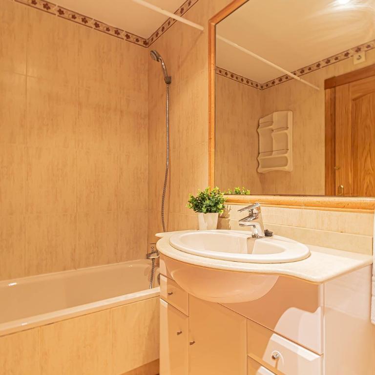 El Paraiso - Planta baja en Urbanización Ipanema III La Manga del Mar Menor kilómetro2 - Mediterráneo - Apartamento de 2 dormitorios - 81