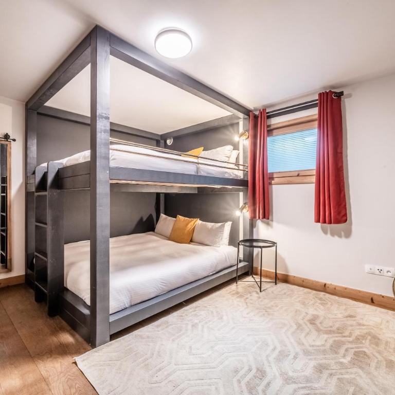 Chalet Ibex Mont-Blanc View, ideal for families, Private Hammam, Sleeps 10 in Les Houches - Chalet - 26